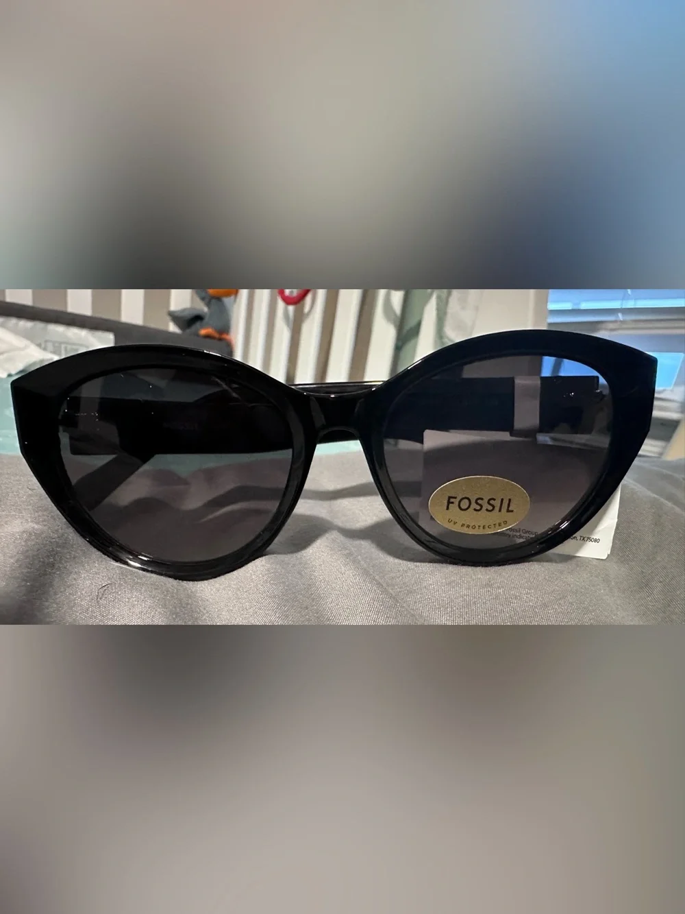 Fossil Black Cat Eye Sunglasses - Brand New